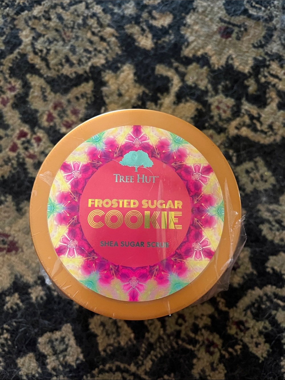 tentree Frosted Sugar Cookie Shea Scrub - Pink and Orange